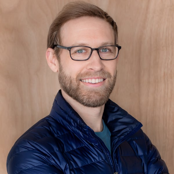 Portrait photo of Dan Piech, a VAST photographer artist creating very high resolution fine art photos of cityscapes and landscapes