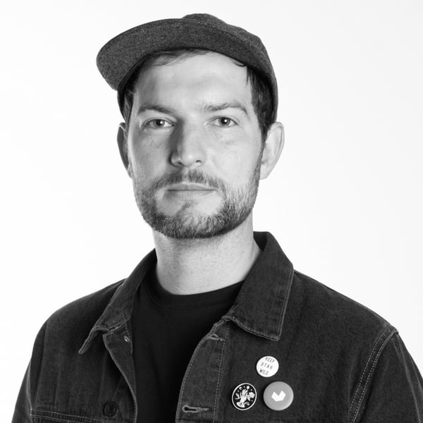 Portrait photo of Nick Pedersen, a VAST artist creating very high resolution fine art photos about environmental themes.