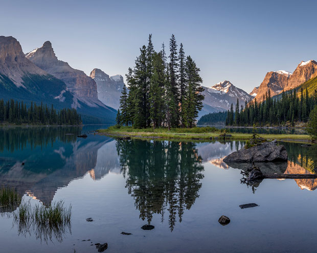 A very high resolution photo of a lake and mountains for sale by VAST.