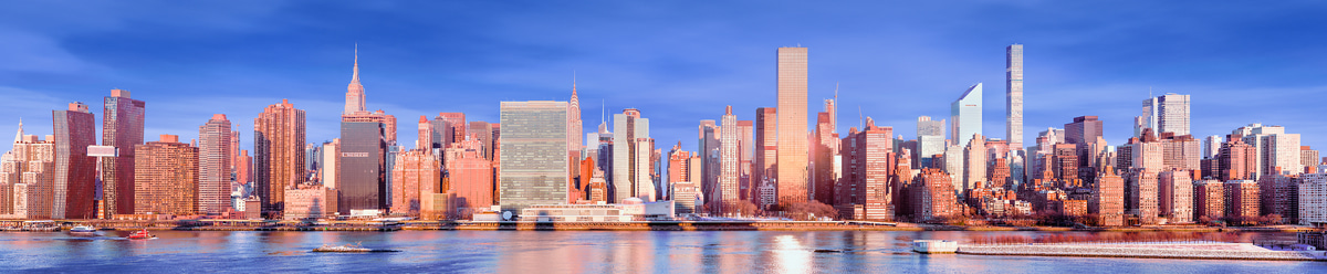 1,508 megapixels! A very high resolution, large-format VAST photo of the Manhattan skyline; gigapixel photograph created by Dan Piech in New York City.