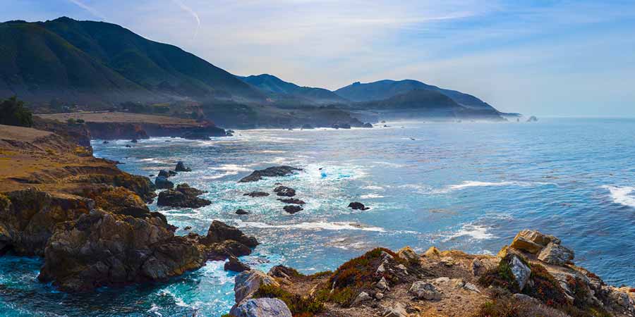 An example ultra-high-resolution seascape photo from VAST.